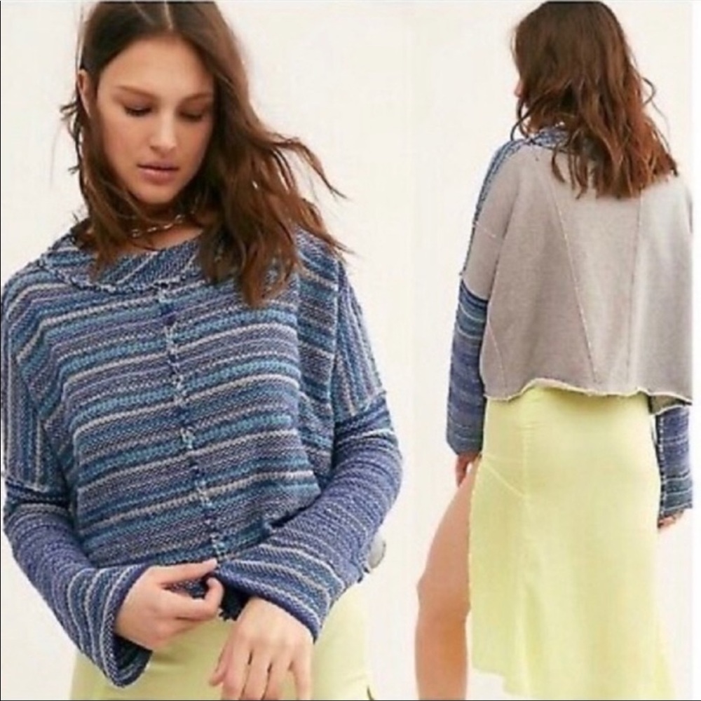 Free People | Catalina Pullover Marine Crop Bell Sleeve Sweater Top